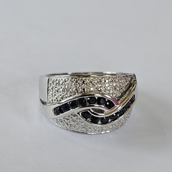 Genuine Blue Sapphires and Diamonds 925 Size 10 - Picture 6 of 6